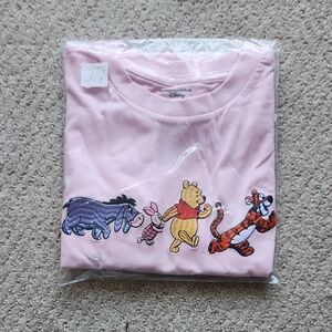 New Disney Winnie The Pooh Tee Size Large